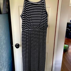 Size 4 Maxi Dress